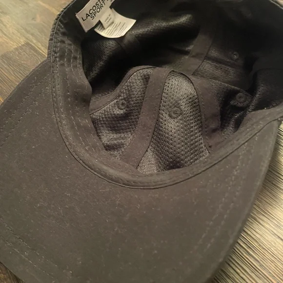 Lacoste Sport Black Cap - Picture 2 of 6